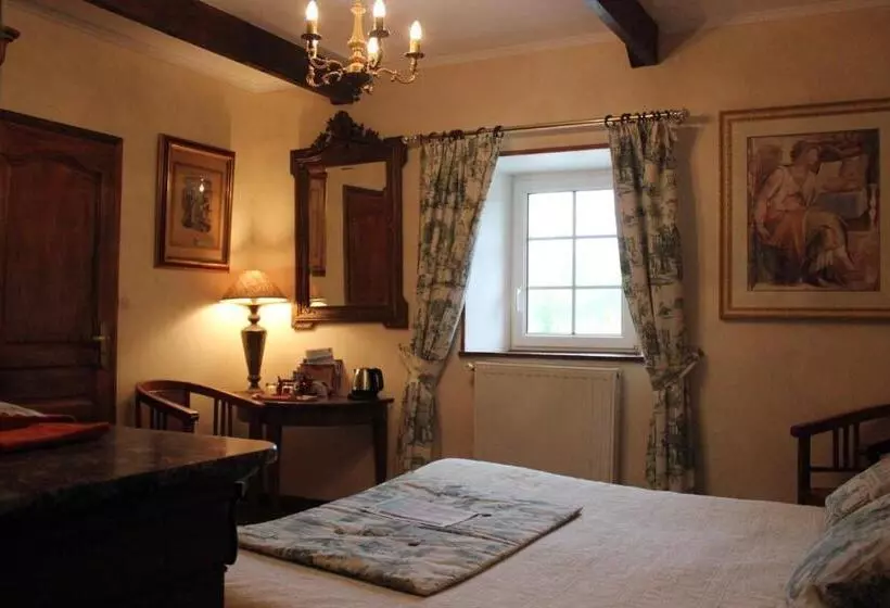 ベッドアンドブレックファースト Chambres D’hôte Manoir De Kerliviry
