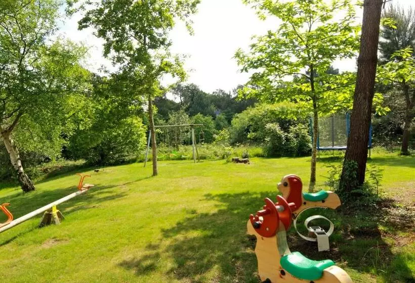 Aamiaismajoitus (B&B) Chambres Du Bout Du Monde