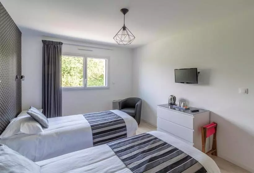 Aamiaismajoitus (B&B) Chambres Du Bout Du Monde