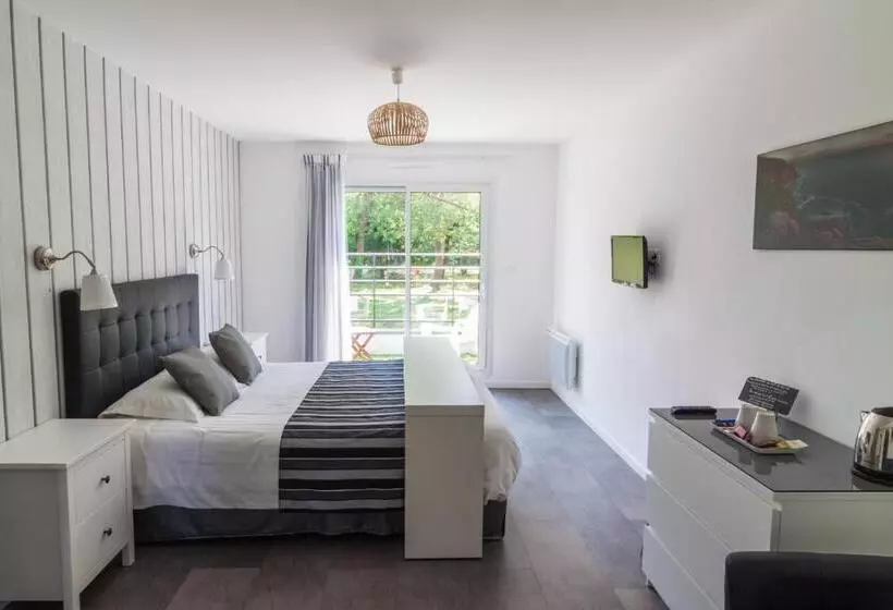 Aamiaismajoitus (B&B) Chambres Du Bout Du Monde