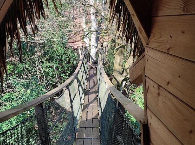 ベッドアンドブレックファースト Hébergements De Quénécan