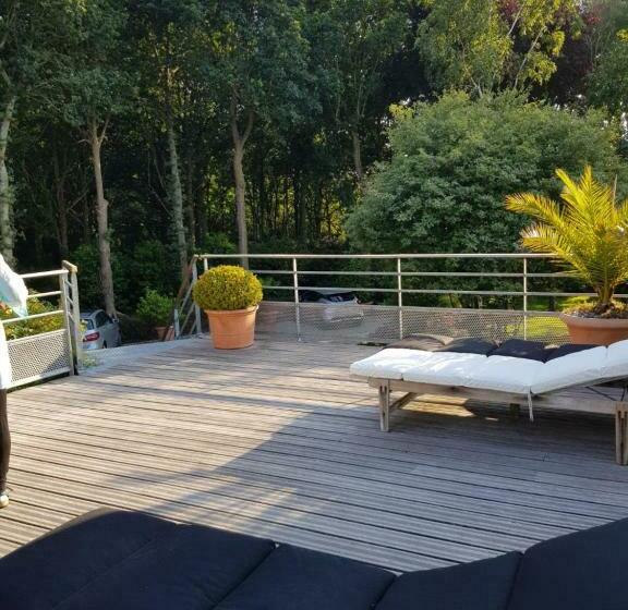 住宿加早餐  La Canopée Des Pins