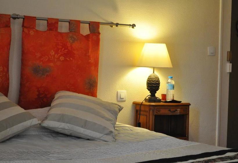 ベッドアンドブレックファースト Le Château Des Ormes