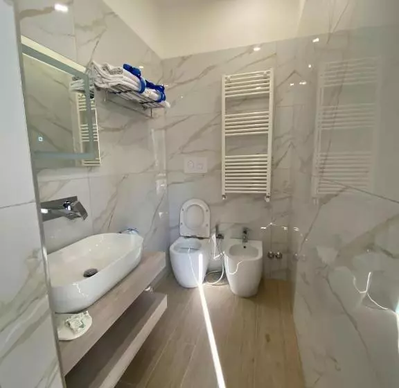 Relais Piazza Del Plebiscito B&b