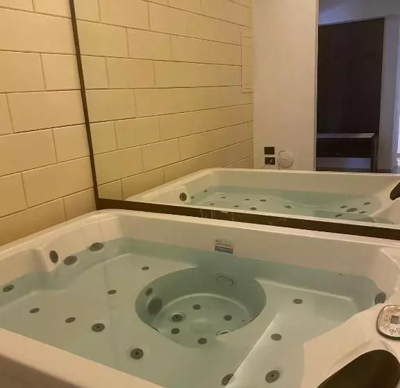 Relais Piazza Del Plebiscito B&b