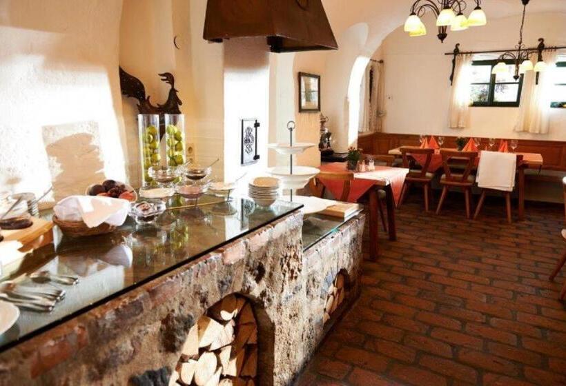 Der Schwan Hotel & Restaurant