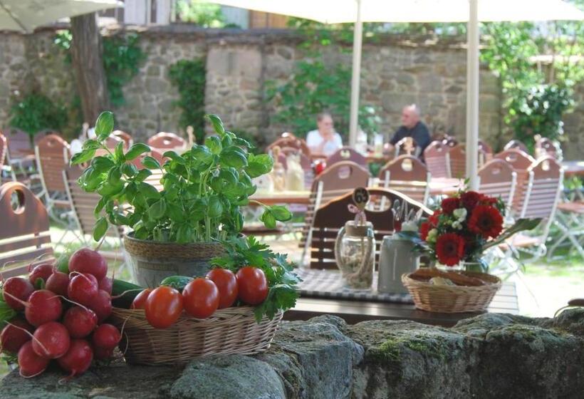 Der Schwan Hotel & Restaurant