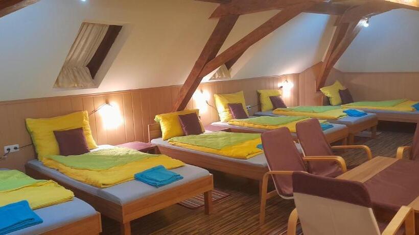 Отель Alte Schule Trogen