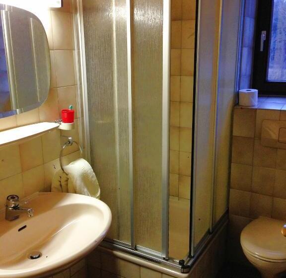 فندق Beim Haxenwirt