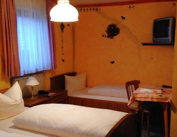 فندق Beim Haxenwirt