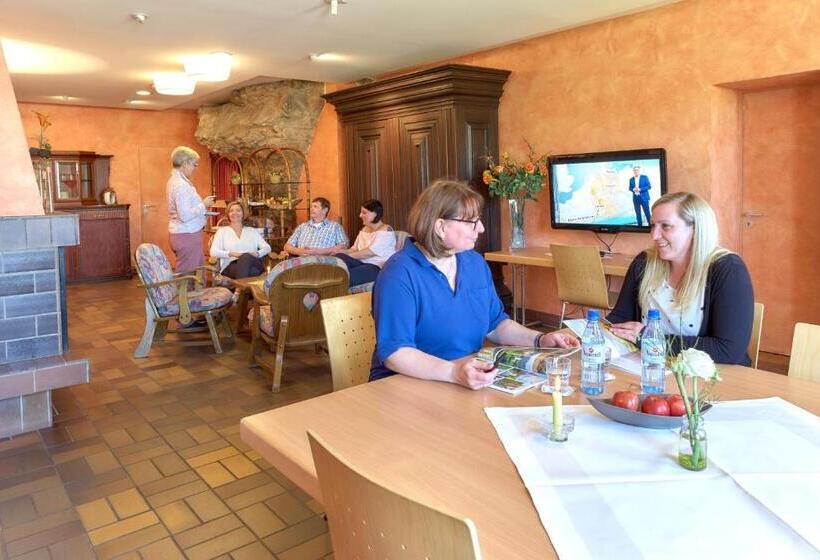酒店 Ev.familienferien Und Bildungsstätte Ebernburg