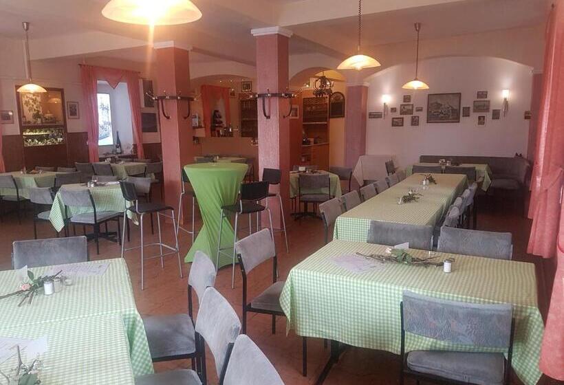 Отель Krone Rüdesheim