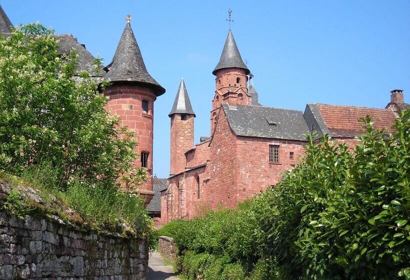 ホテル La Bastidie