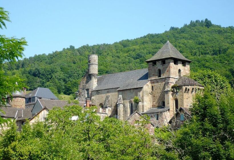 ホテル La Bastidie