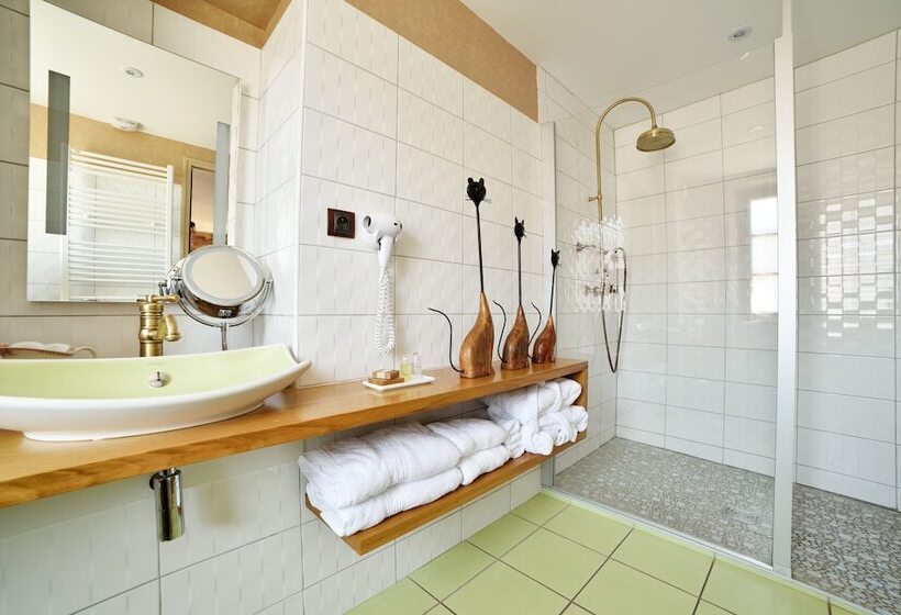 ホテル La Bastidie