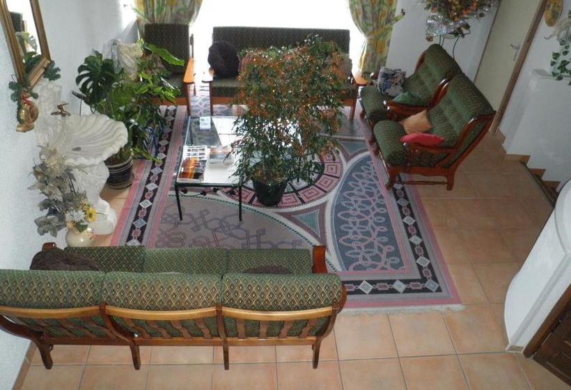 فندق La Pierre Blanche