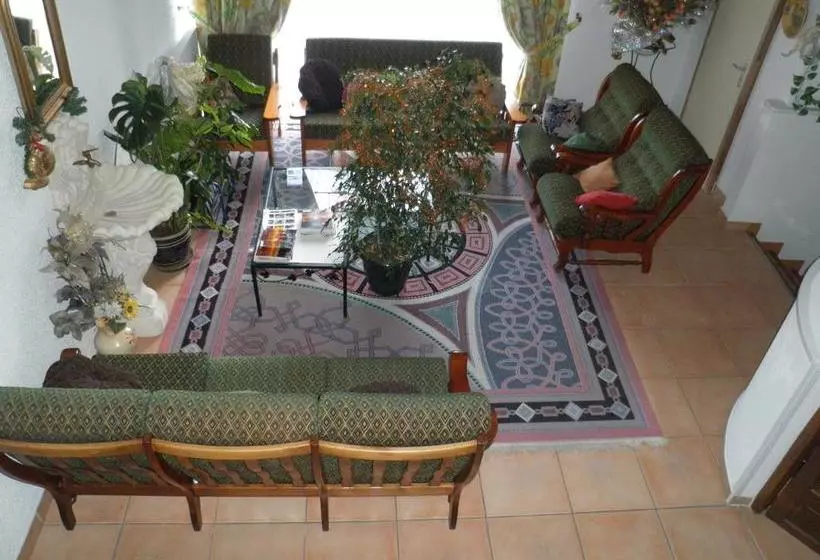 Hotel La Pierre Blanche