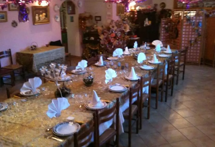 Hotel La Pierre Blanche