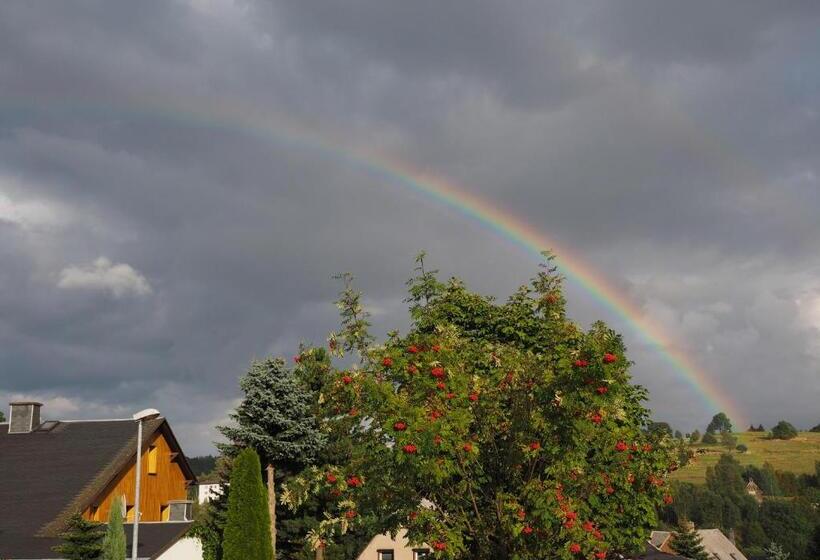 בית מלון כפרי Landgasthof Zur Fichte