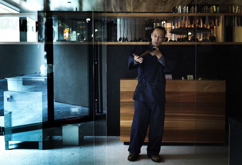 Отель Qt Melbourne