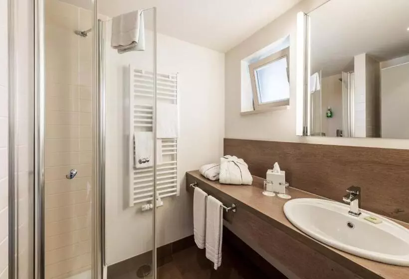 Hotelli Beech Resort Plauer See