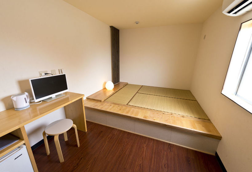 Naha Japanese Style Hotel Hokkaisou