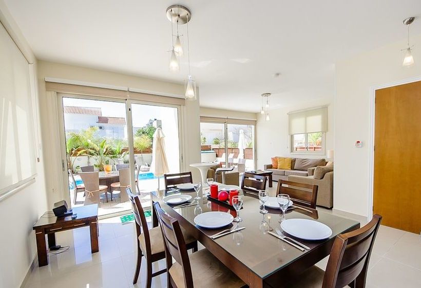 Kapparis Holiday Villa 018