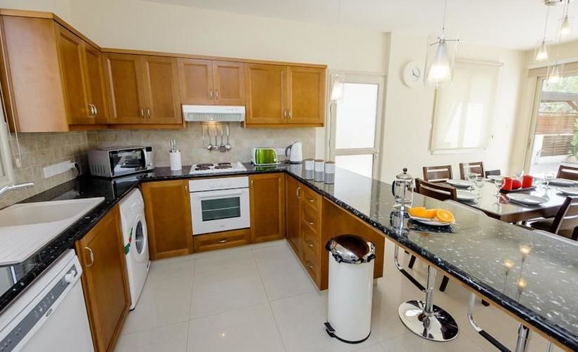 Kapparis Holiday Villa 018