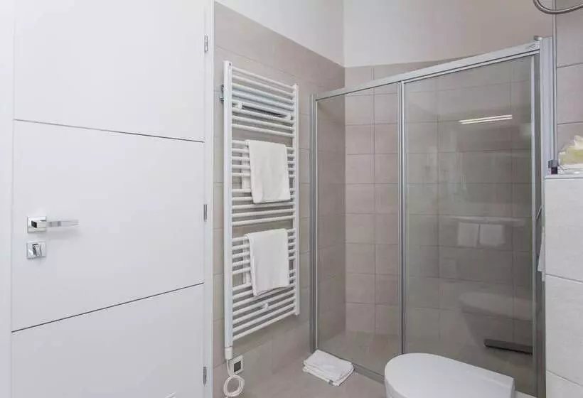 Klarisa Palace Rooms