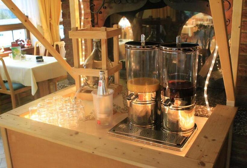 Waldhotel Dornröschenshöh