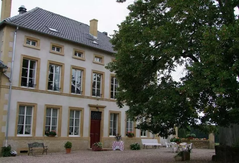 Aamiaismajoitus (B&B) Domaine De Gondrange   Chambres D Hôtes