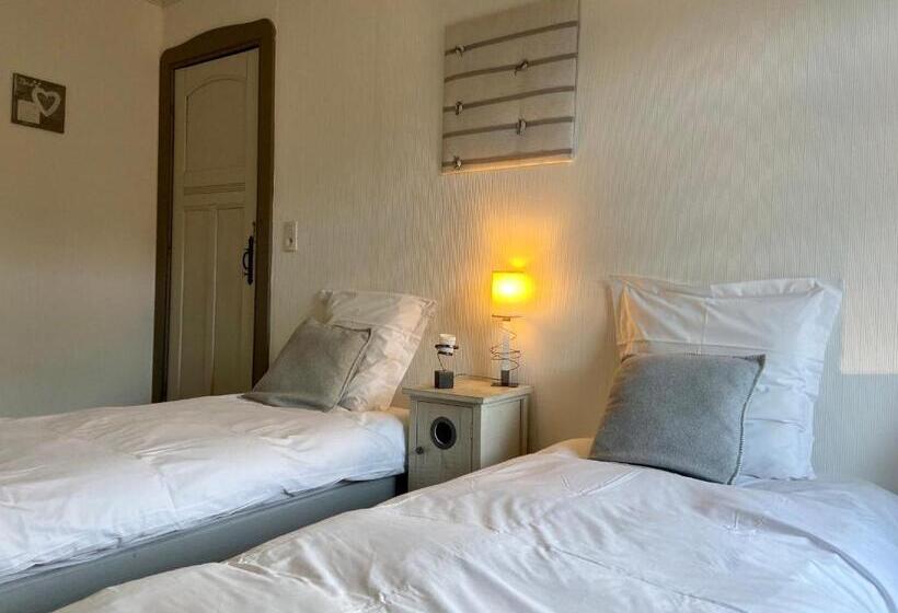 تختخواب و صبحانه Villa Louise