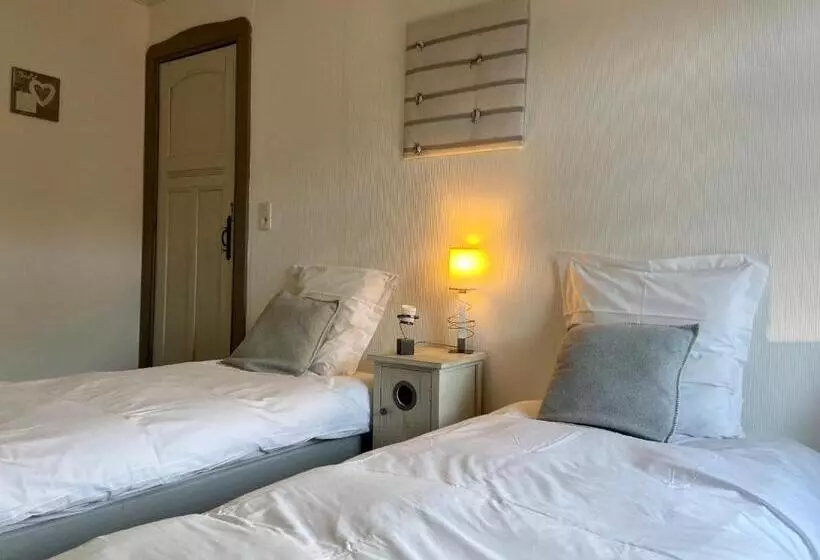 تختخواب و صبحانه Villa Louise