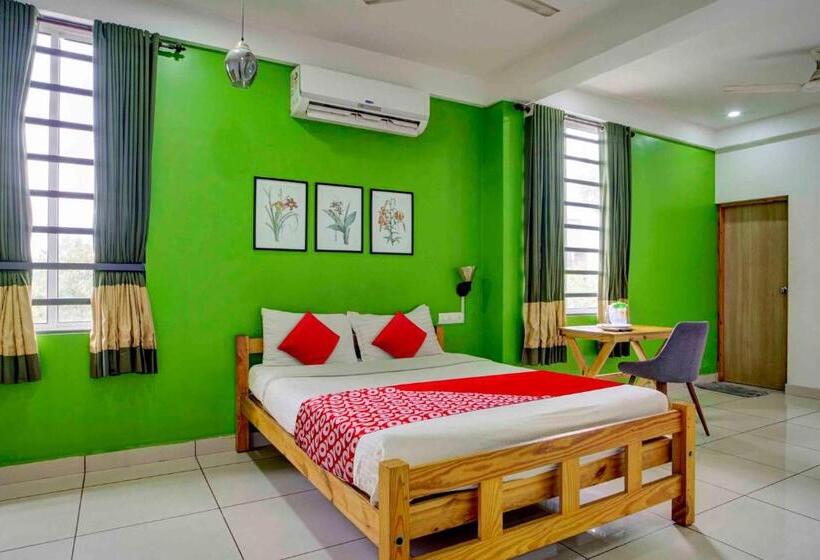 Hotel O New Famy Home