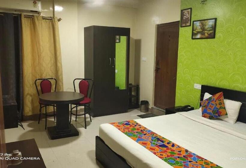 هتل Palm Rooms Near Christh University&dairy Circle