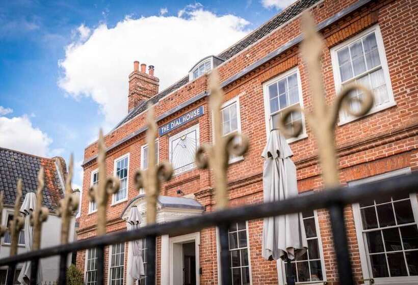 酒店 The Dial House