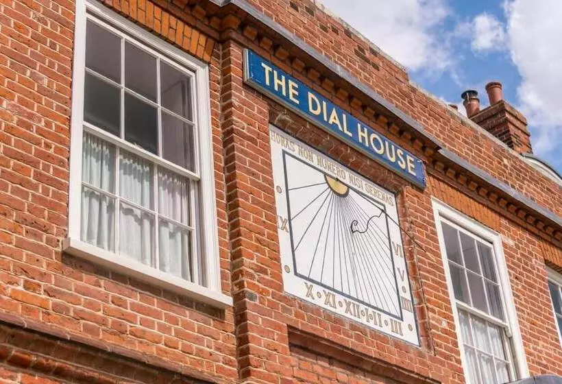 Hotelli The Dial House