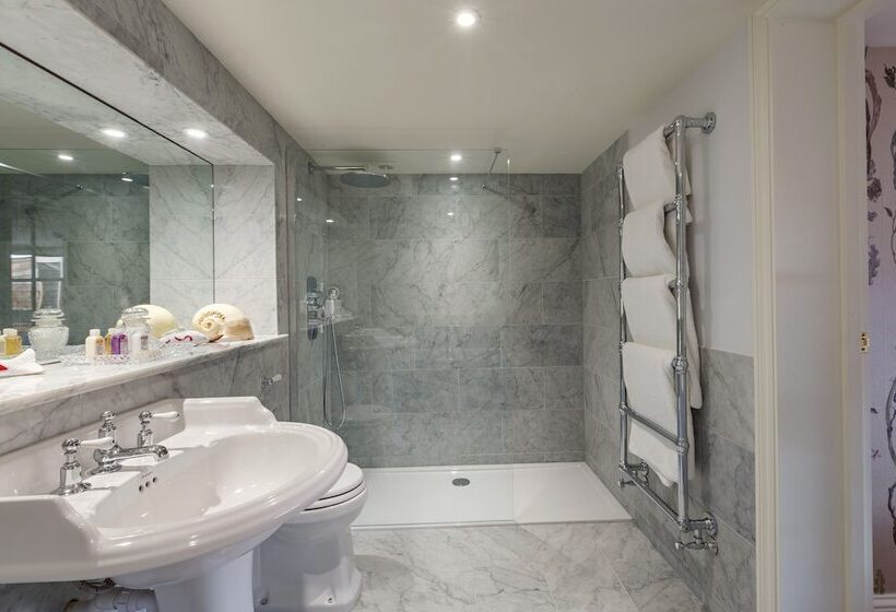 酒店 The Dial House