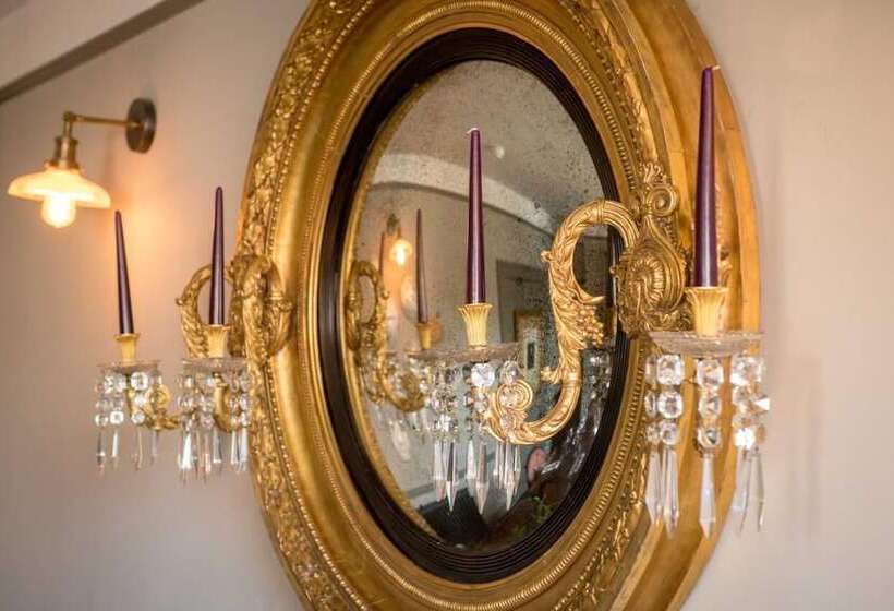 酒店 The Dial House