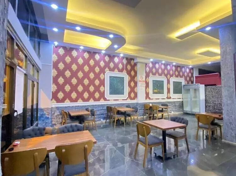 Expert Otel