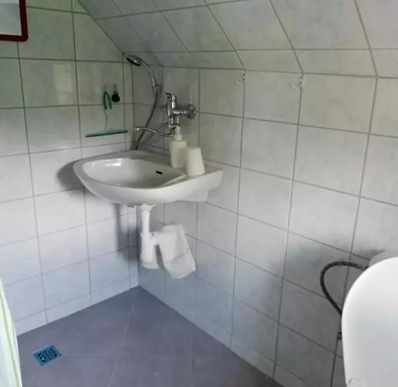 Majatalo Penzion Pochop