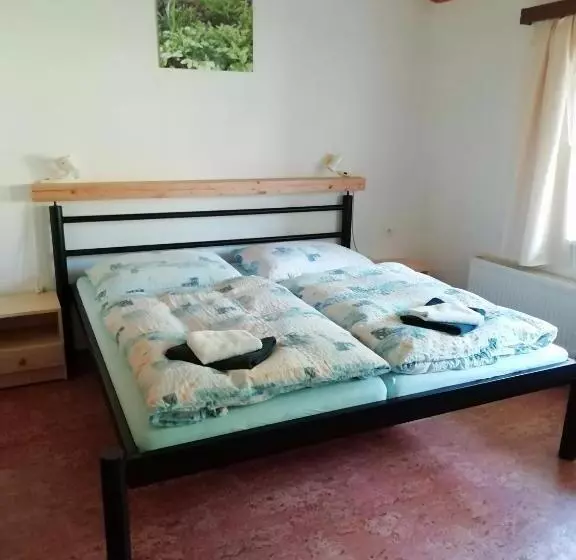 Majatalo Penzion Pochop