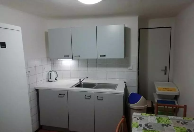 Majatalo Penzion Pochop