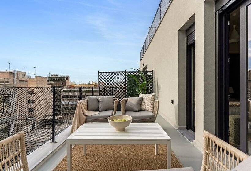 Pensão Sanders Port   Unique Studio With Roof Top Terrace