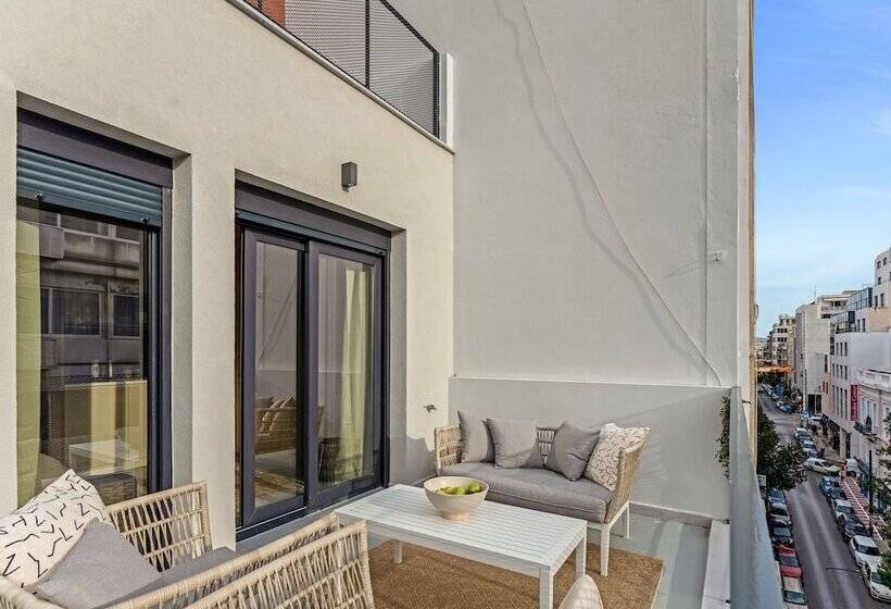 Pensão Sanders Port   Unique Studio With Roof Top Terrace