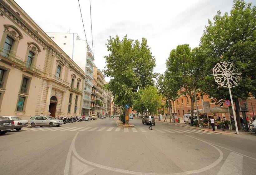 פנסיון Savoia & Cavour _ Premium Signature _