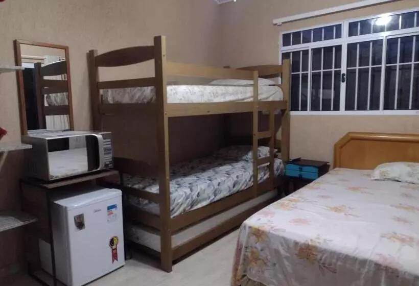 ペンション Suite Hanaki Com Microondas E Frigobar