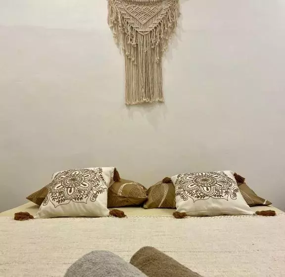 ペンション Surf Bali Villa