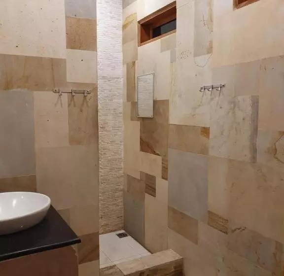 ペンション Surf Bali Villa