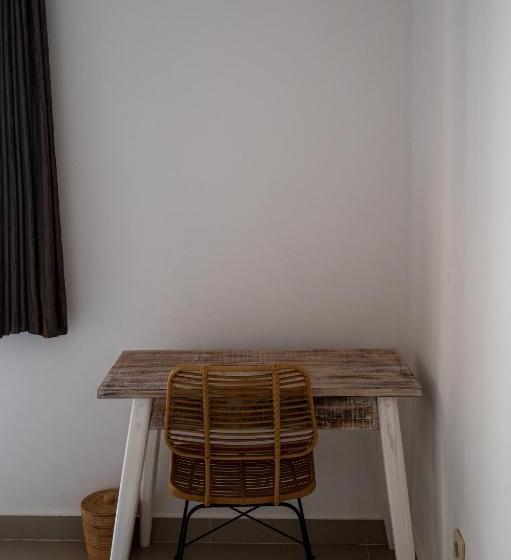 بنسيون Surf Bali Villa